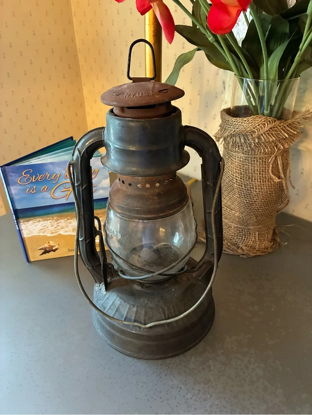 Old VINTAGE, DIETZ N.Y. USA Little Wizard, Iron lantern kerosene oil lamp.